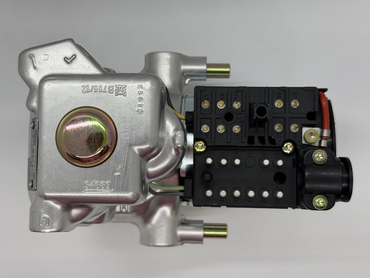 BOSCH: 0 265 200 043 (MERCEDES PN: A 002 431 12 12)